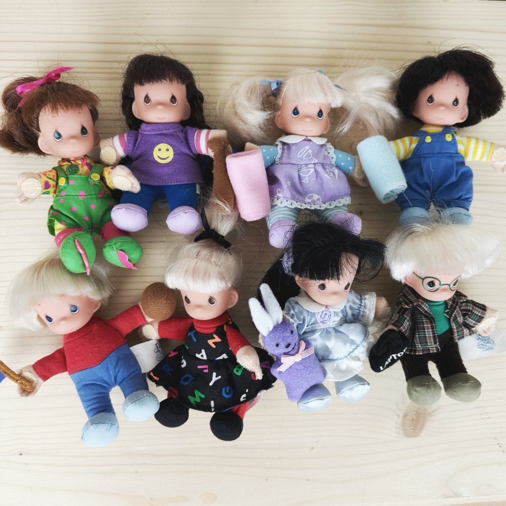 Vintage 1999 Precious Moments Small Dolls Bundle Lot